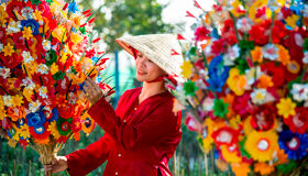 Craft vibrant paper flowers in Hue’s cultural village